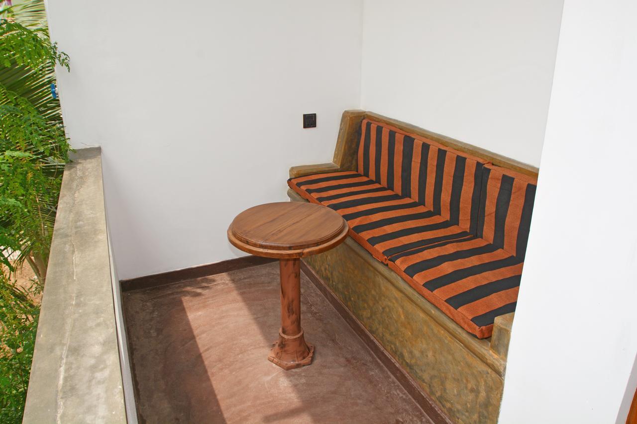 Villa Chaya Hikkaduwa Extérieur photo